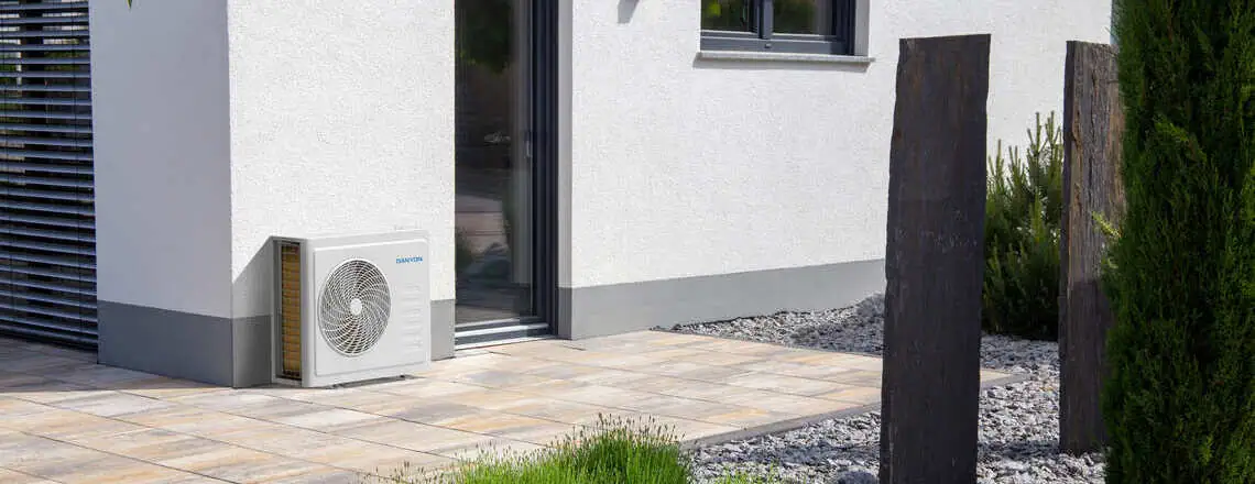 Banner_Klimaanlage im Garten